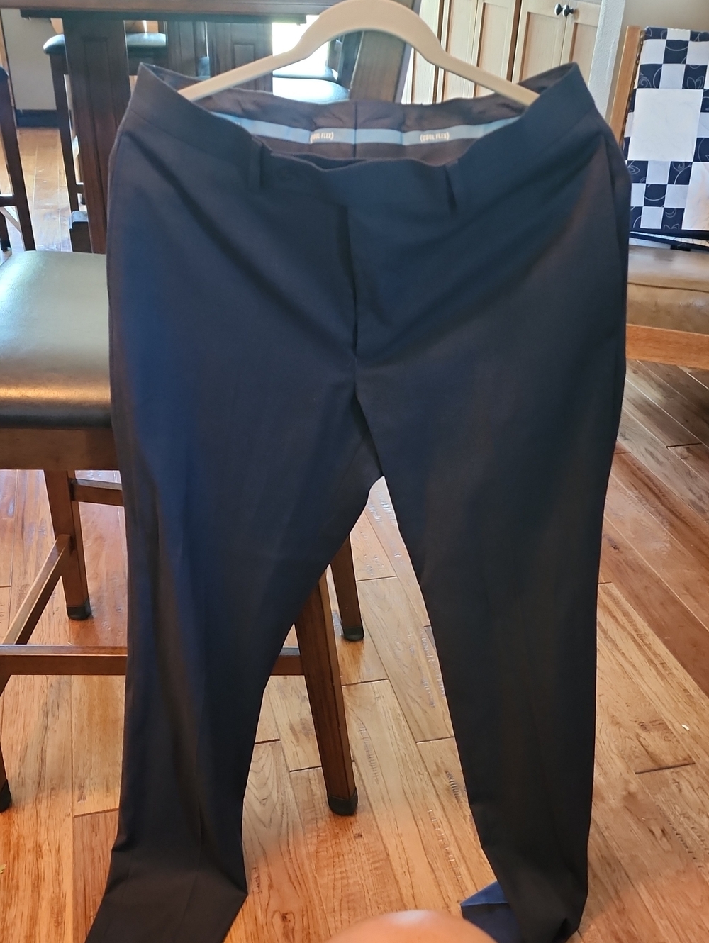 VAN HEUSEN  COOL FLEX SLIM FIT  Men's Navy Dress Pants